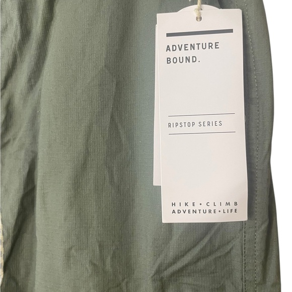 Vuori Green Ripstop Pants Five Pocket Design Womens Size Large NWT - Picture 6 of 9